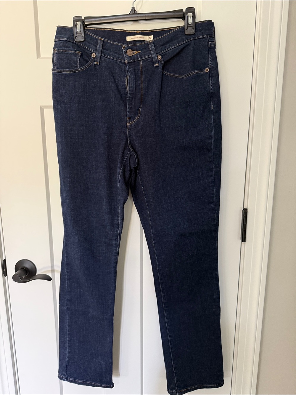 Classic Straight Levi’s